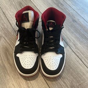 Nike Air Jordan Men's Black and Red Sneakers